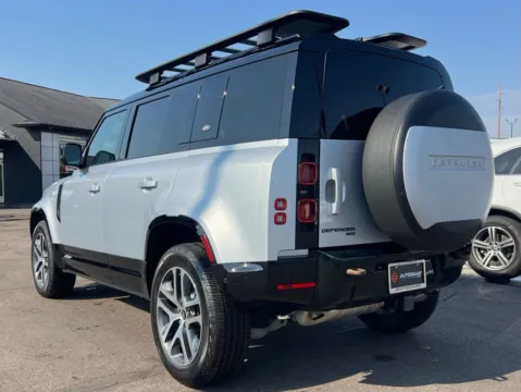 More photos of 2022 Land Rover Defender 110 X-Dynamic SE at AutoGiant USA Indianapolis, IN