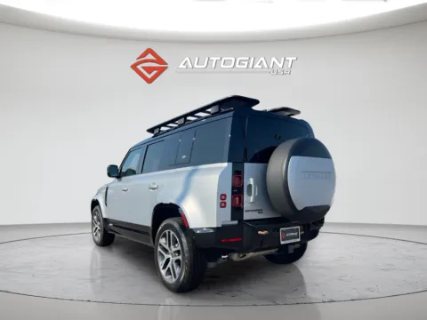 More photos of 2022 Land Rover Defender 110 X-Dynamic SE at AutoGiant USA Indianapolis, IN