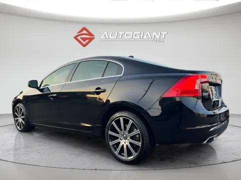 More photos of 2018 Volvo S60 Inscription T5 Platinum at AutoGiant USA Indianapolis, IN