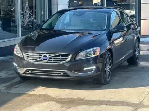 Black 2018 Volvo S60 Inscription T5 Platinum for sale in Indianapolis, IN