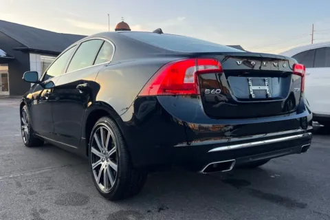 More photos of 2018 Volvo S60 Inscription T5 Platinum at AutoGiant USA Indianapolis, IN