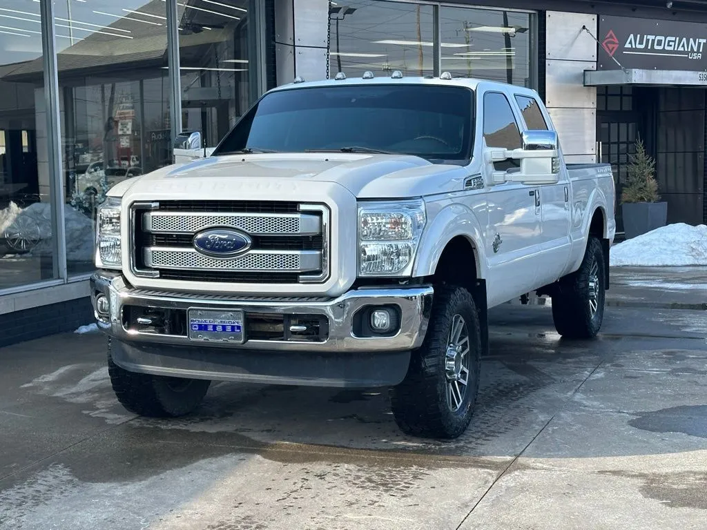 Blue 2015 Ford F-250SD Platinum for sale in Indianapolis, IN