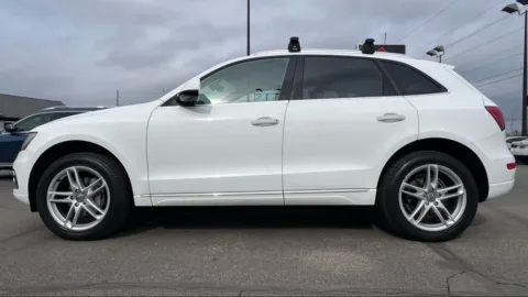 Another view of 2016 Audi Q5 2.0T Premium Plus for sale in Indianapolis, IN at AutoGiant USA Indianapolis