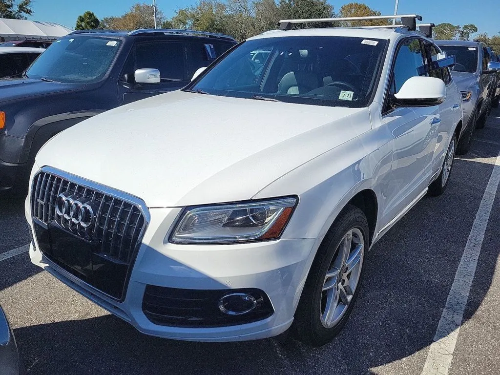 Black 2016 Audi Q5 2.0T Premium Plus for sale in Indianapolis, IN