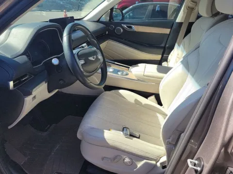 More photos of 2021 Genesis GV80 2.5T at AutoGiant USA Indianapolis, IN