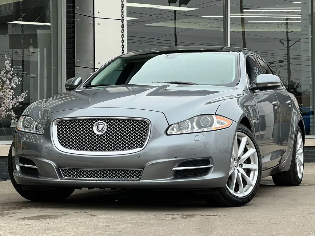Green 2013 Jaguar XJ for sale in Indianapolis, IN
