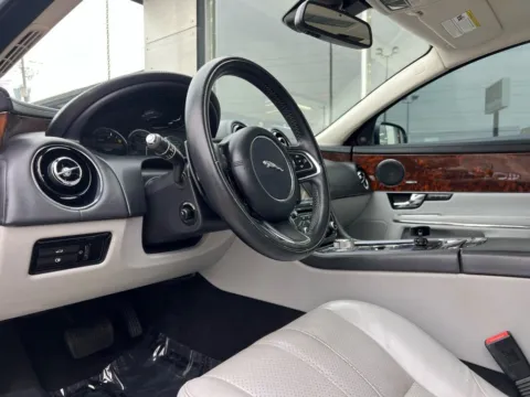 Photos of 2013 Jaguar XJ for sale in Indianapolis, IN at AutoGiant USA Indianapolis