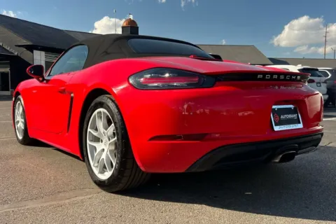 More photos of 2018 Porsche 718 Boxster at AutoGiant USA Indianapolis, IN