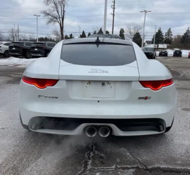 More photos of 2016 Jaguar F-TYPE S at AutoGiant USA Indianapolis, IN
