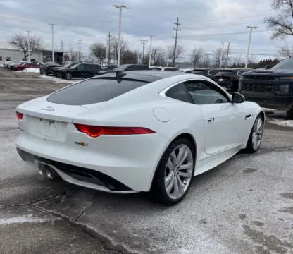More photos of 2016 Jaguar F-TYPE S at AutoGiant USA Indianapolis, IN