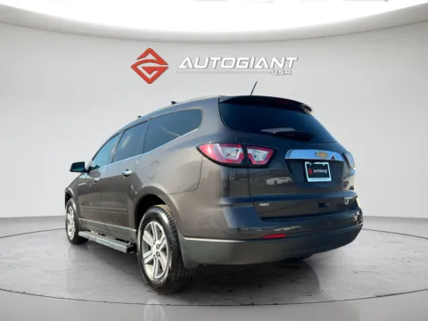 More photos of 2015 Chevrolet Traverse 2LT at AutoGiant USA Indianapolis, IN