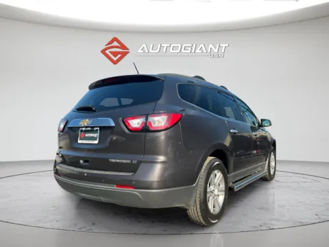 More photos of 2015 Chevrolet Traverse 2LT at AutoGiant USA Indianapolis, IN