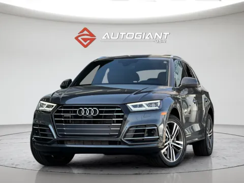 Black 2020 Audi Q5 e 55 Prestige for sale in Indianapolis, IN