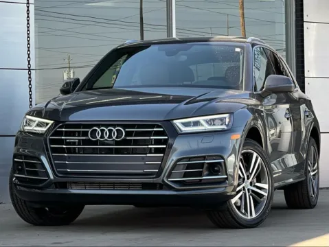 Black 2020 Audi Q5 e 55 Prestige for sale in Indianapolis, IN