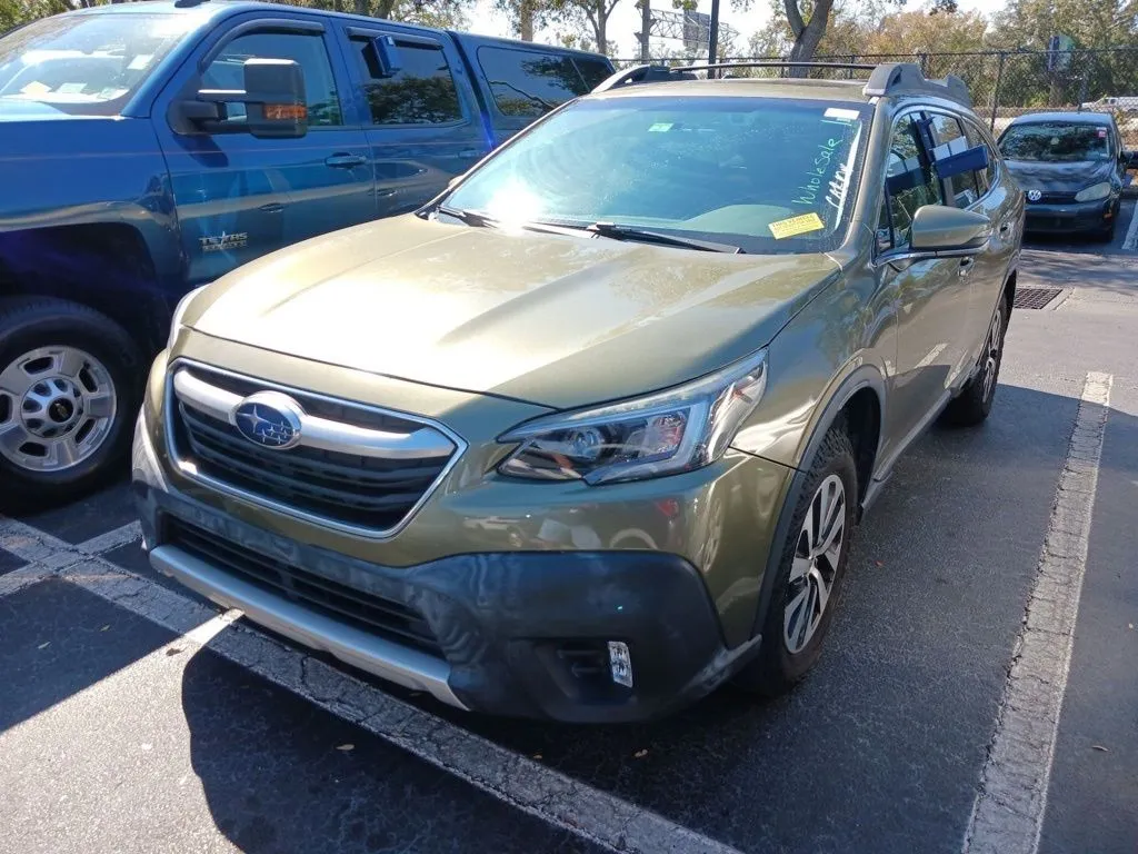 Green 2021 Subaru Outback Premium for sale in Indianapolis, IN