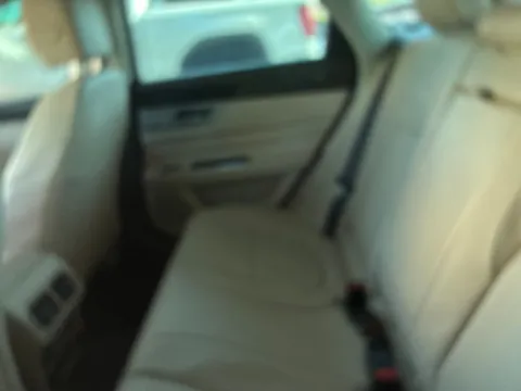 More photos of 2016 Jaguar XF 35t Premium at AutoGiant USA Indianapolis, IN