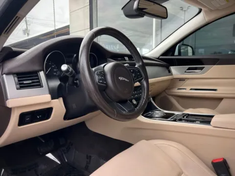 Photos of 2016 Jaguar XF 35t Premium for sale in Indianapolis, IN at AutoGiant USA Indianapolis