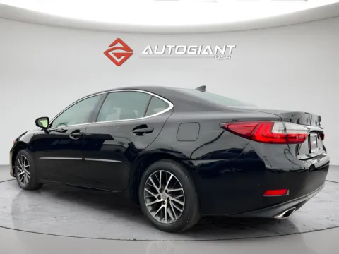 More photos of 2017 Lexus ES 350 at AutoGiant USA Indianapolis, IN
