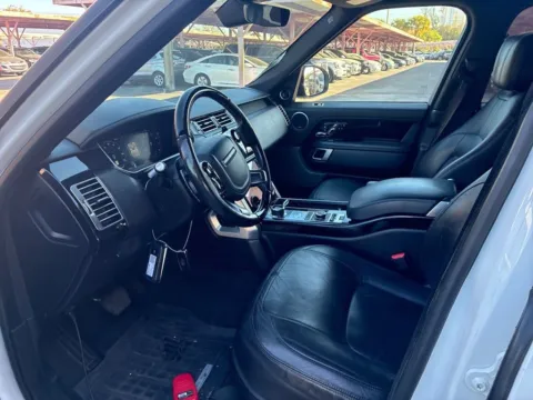 More photos of 2018 Land Rover Range Rover 5.0L V8 Supercharged at AutoGiant USA Indianapolis, IN