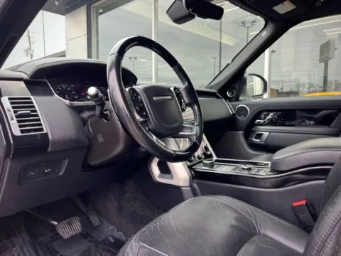 Photos of 2018 Land Rover Range Rover 5.0L V8 Supercharged for sale in Indianapolis, IN at AutoGiant USA Indianapolis