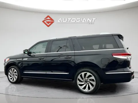 More photos of 2023 Lincoln Navigator L Standard at AutoGiant USA Indianapolis, IN