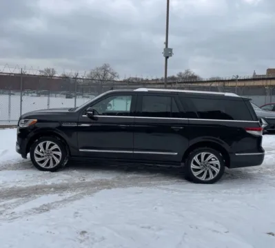 Photos of 2023 Lincoln Navigator L Standard for sale in Indianapolis, IN at AutoGiant USA Indianapolis