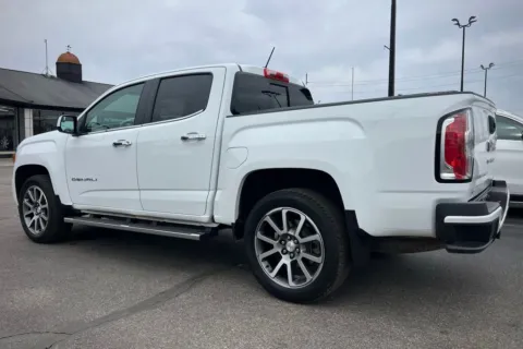 More photos of 2021 GMC Canyon Denali at AutoGiant USA Indianapolis, IN