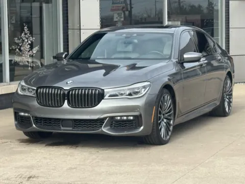 More photos of 2019 BMW 7 Series 750i at AutoGiant USA Indianapolis, IN