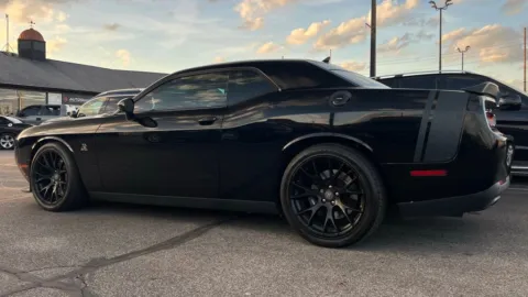More photos of 2017 Dodge Challenger R/T at AutoGiant USA Indianapolis, IN