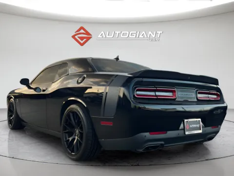 More photos of 2017 Dodge Challenger R/T at AutoGiant USA Indianapolis, IN