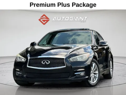 Black 2016 INFINITI Q50 2.0t Premium for sale in Indianapolis, IN