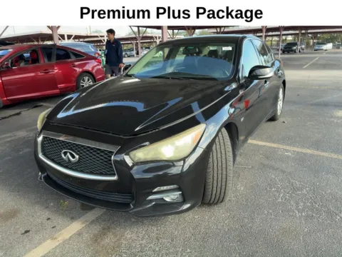 Black 2016 INFINITI Q50 2.0t Premium for sale in Indianapolis, IN