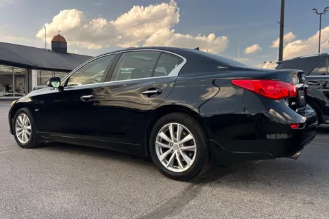 More photos of 2016 INFINITI Q50 2.0t Premium at AutoGiant USA Indianapolis, IN