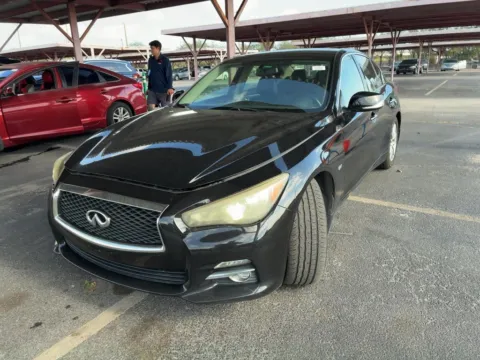 Black 2016 INFINITI Q50 2.0t Premium for sale in Indianapolis, IN