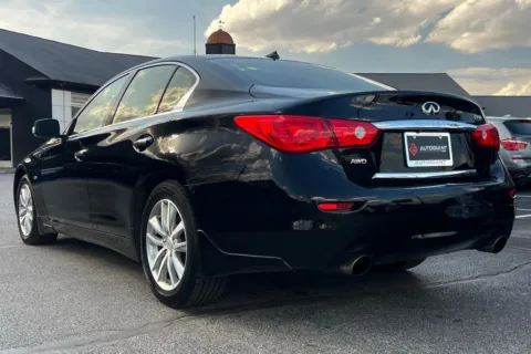 More photos of 2016 INFINITI Q50 2.0t Premium at AutoGiant USA Indianapolis, IN