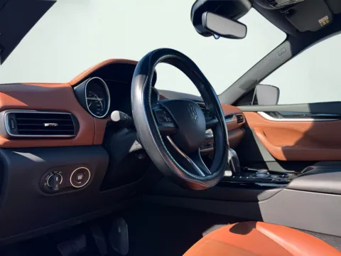 Photos of 2020 Maserati Levante for sale in Indianapolis, IN at AutoGiant USA Indianapolis