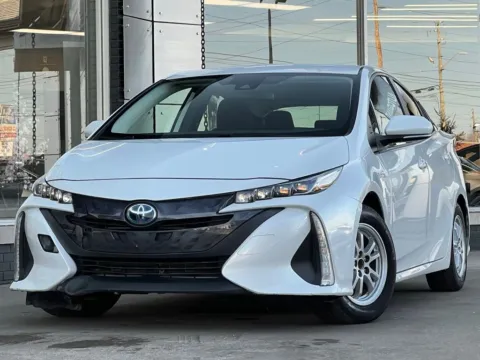 White 2021 Toyota Prius Prime LE for sale in Indianapolis, IN