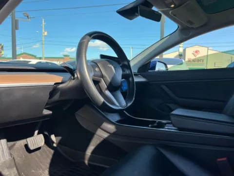 Photos of 2019 Tesla Model 3 Long Range for sale in Indianapolis, IN at AutoGiant USA Indianapolis