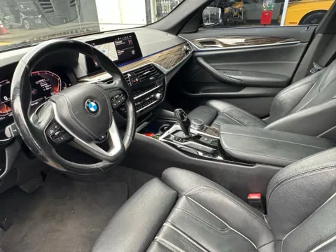 Photos of 2020 BMW 5 Series 530i for sale in Indianapolis, IN at AutoGiant USA Indianapolis