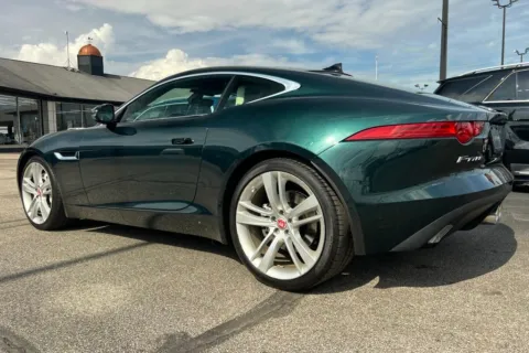 More photos of 2016 Jaguar F-TYPE at AutoGiant USA Indianapolis, IN