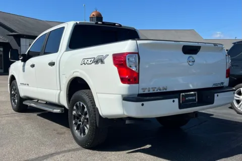 More photos of 2018 Nissan Titan PRO-4X at AutoGiant USA Indianapolis, IN