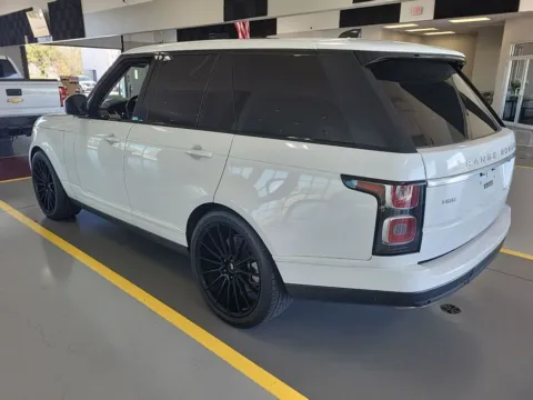 Photos of 2018 Land Rover Range Rover 3.0L V6 Supercharged HSE for sale in Indianapolis, IN at AutoGiant USA Indianapolis