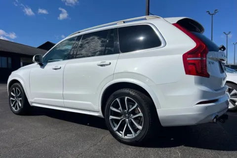 More photos of 2019 Volvo XC90 T5 Momentum at AutoGiant USA Indianapolis, IN
