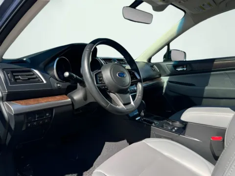 Photos of 2018 Subaru Outback 3.6R for sale in Indianapolis, IN at AutoGiant USA Indianapolis