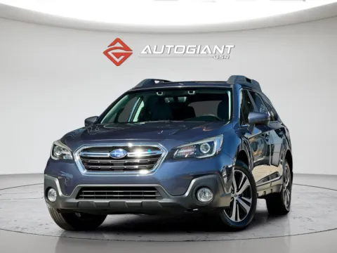 Blue 2018 Subaru Outback 3.6R for sale in Indianapolis, IN
