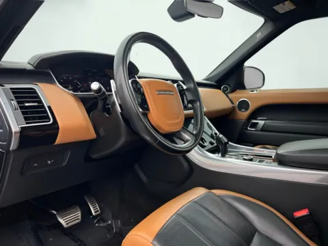 Photos of 2019 Land Rover Range Rover Sport HSE Dynamic for sale in Indianapolis, IN at AutoGiant USA Indianapolis