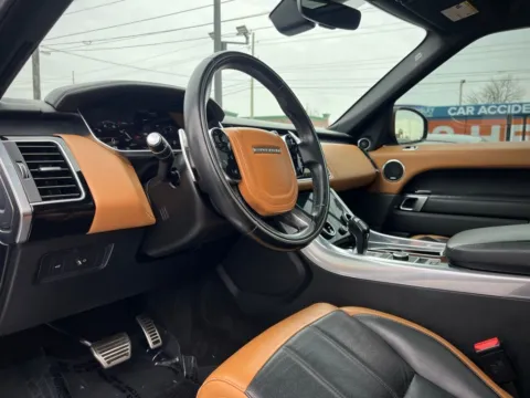 Photos of 2019 Land Rover Range Rover Sport HSE Dynamic for sale in Indianapolis, IN at AutoGiant USA Indianapolis