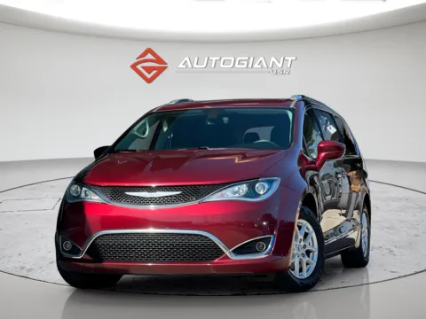 Red 2020 Chrysler Pacifica Touring L for sale in Indianapolis, IN