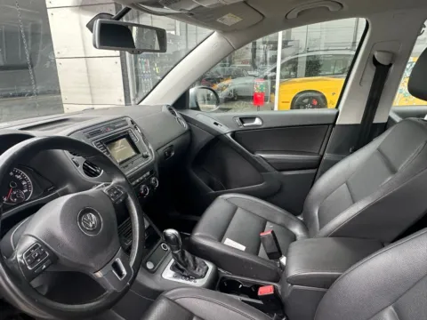 Photos of 2016 Volkswagen Tiguan S for sale in Indianapolis, IN at AutoGiant USA Indianapolis