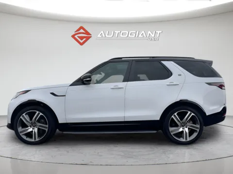 Another view of 2021 Land Rover Discovery HSE R-Dynamic for sale in Indianapolis, IN at AutoGiant USA Indianapolis